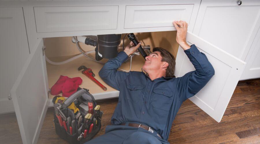 Professional water heater repair in Cedar Creek, TX